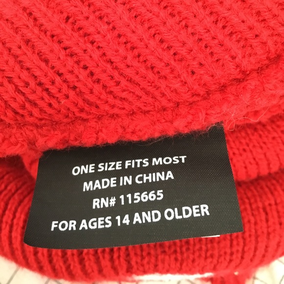 Nintendo SUPER MARIO Beanie Hat Unisex - Picture 3 of 3